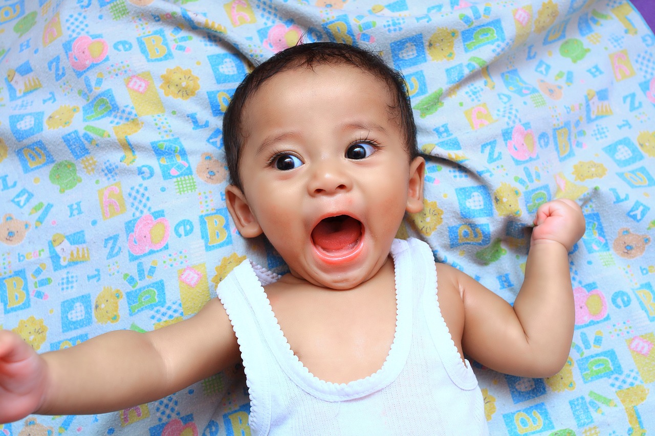 孕妈供卵生的宝宝多大可以加糖（孕妈供卵生的宝宝多大可以加糖和盐）
